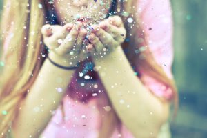 Khloe-Kardashian-Glitter-Trend-For-Fall-4